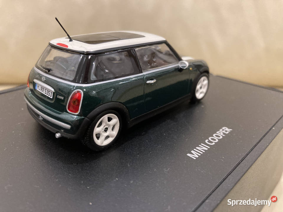 Minichamps MINI COOPER Edycja dilerska 143 Szczecin