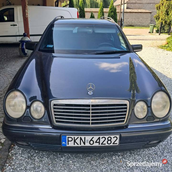 Sprzedam Mercedesa E220 Główiew