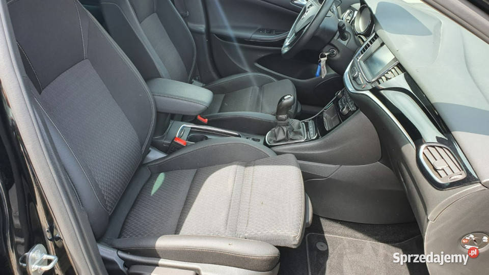 Opel Astra 119 Sports Tourer F VAT 23 klimatron asystent pasa ruchu Głogówek