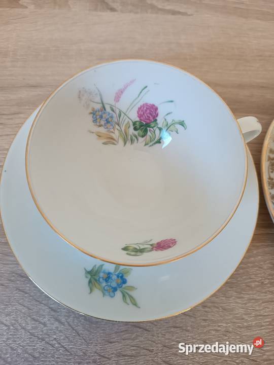 Duże porcelanowe filiżanki Gorlice sprzedam