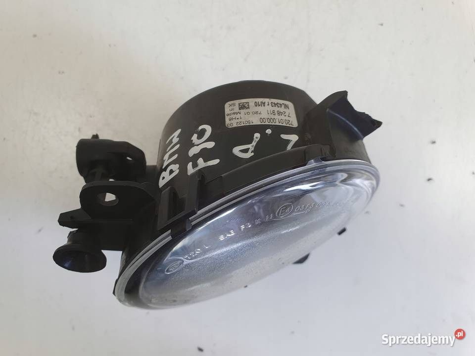 BMW F30 1118r PRZEDNI HALOGEN PRAWY PRZÓD Rudka sprzedam