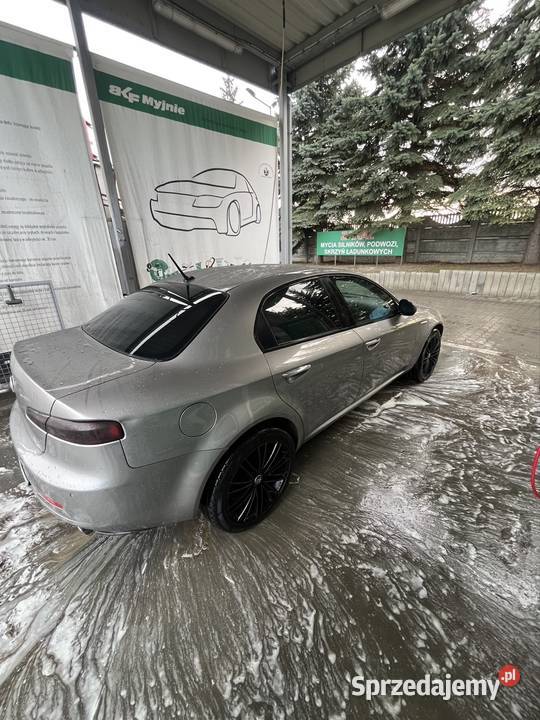 Alfa Romeo 159 24 JTDM Polift QTronic Sedan welurowa tapicerka podkarpackie