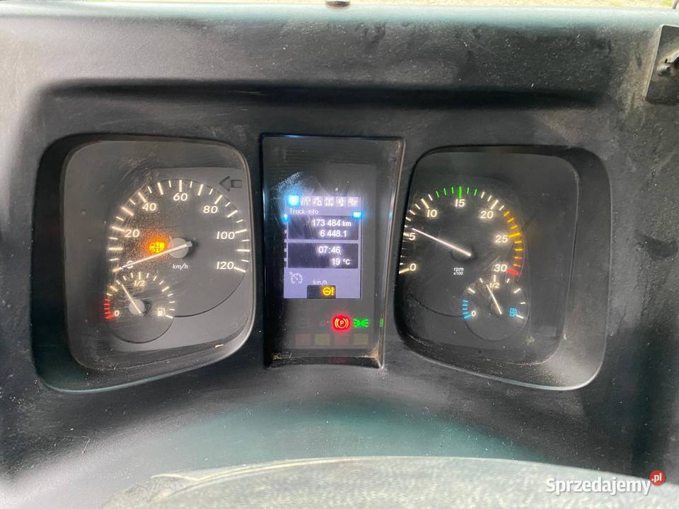 MERCEDES ECONIC 2030 śmieciarka dwie komory Nowiny