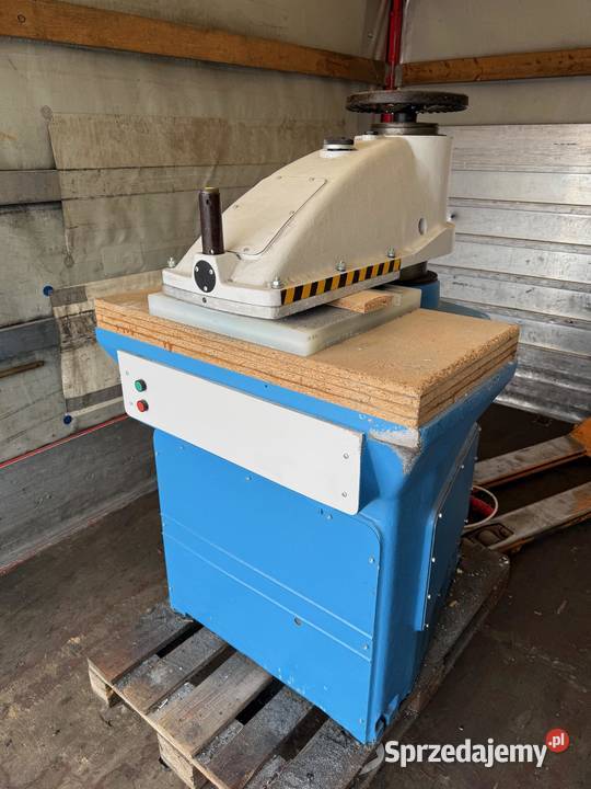 Wykrawarka wycinarka prasa hydrauliczna siekarka sprzedam