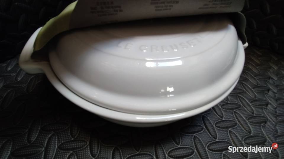 Le Creuset biały półmisek z pokrywką niski małopolskie Radlna
