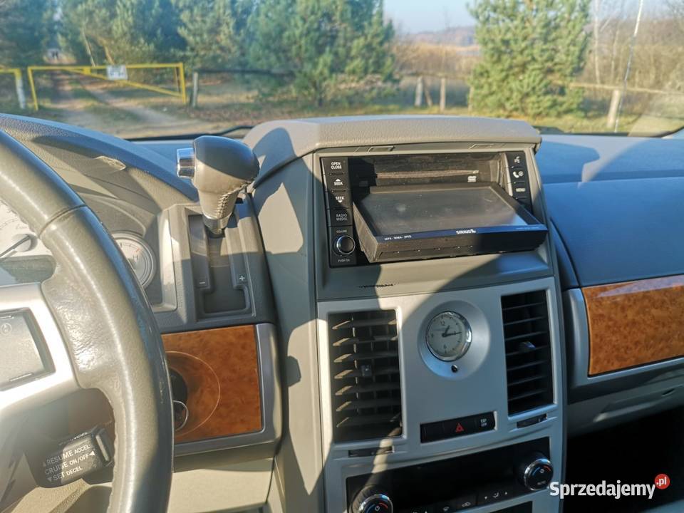 Chrysler Town and Country Limited