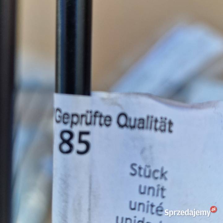 MERCEDES GKLASA W463 OSŁONA KRATKA LAMPY Bieleń