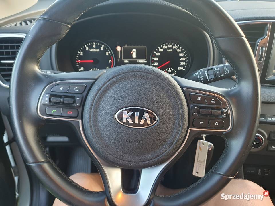 Kia Sportage 16 GDI 132 2016 Kamera Gliwice sprzedam