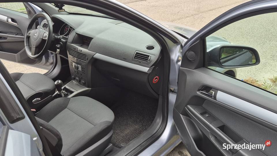 OPEL ASTRA H 16B ZAREJESTROW Z NIEMIEC KLIMA nieuszkodzony Końskie sprzedam