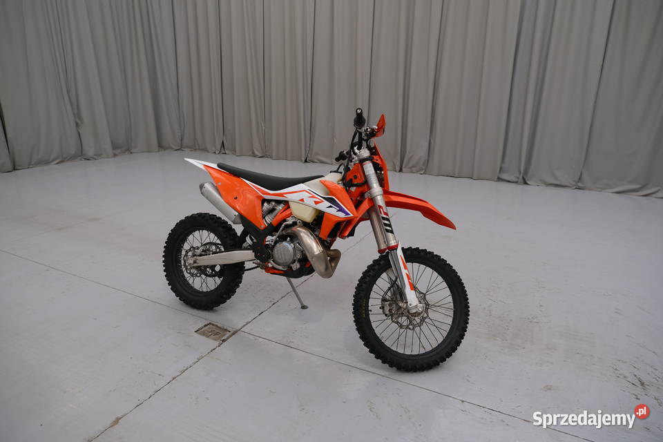 KTM MAXXIS 2022 14300 ccm 38 nieuszkodzony Warszawa