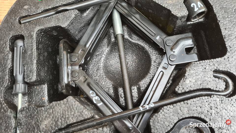 Hyundai I30 cw 1 Lift zestaw przybornik lewarek Legnica sprzedam