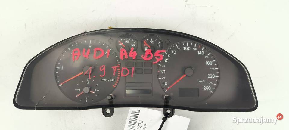 LICZNIK ZEGAR AUDI A4 B5 8D0919861A Lipno sprzedam