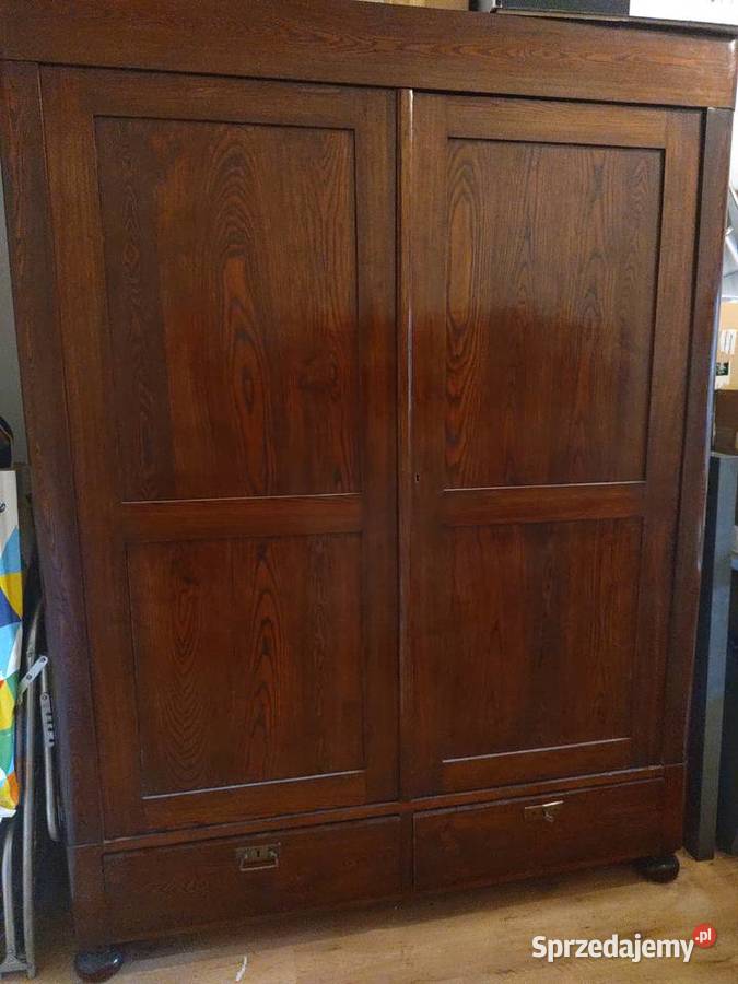 Stara drewniana szafa w stylu Biedermeier mazowieckie