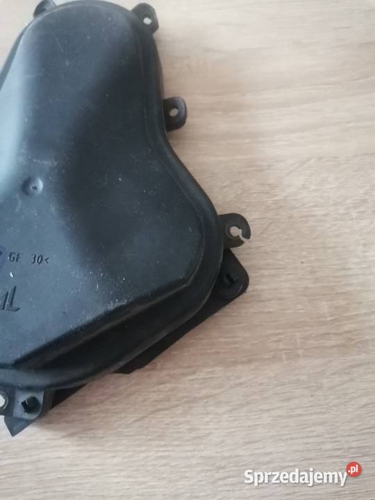 BMW E92 E93 LIFT PRAWA ZAŚLEPKA LAMPY XENON osobowe wielkopolskie Międzychód