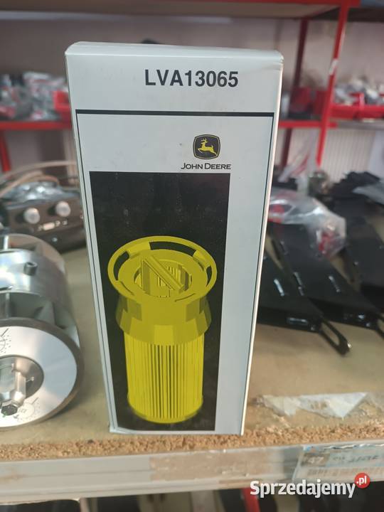 Filtr hydrauliczny John Deere LVA13065