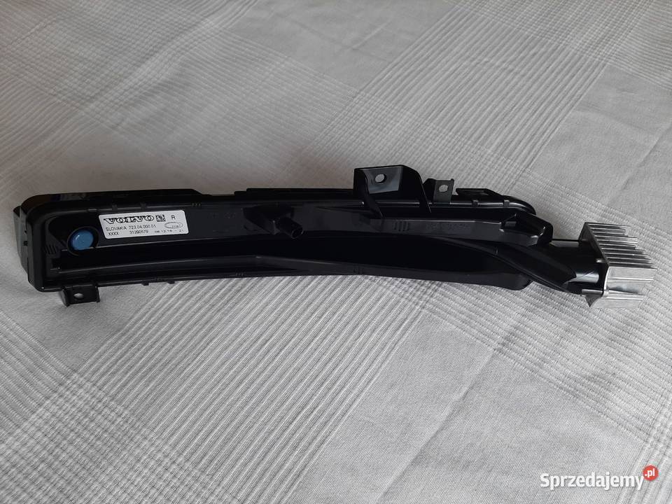 Volvo V40 II Lampa Led prawa strona jazdy osobowe Warszawa