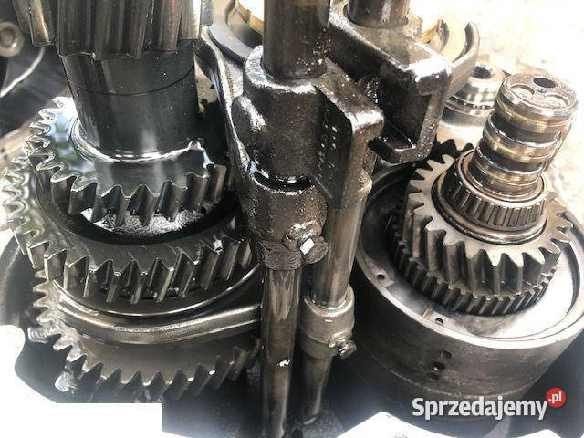 Claas Ranger Skrzynia International Ratio 12 Części i osprzęt rolniczy Jastrzębniki