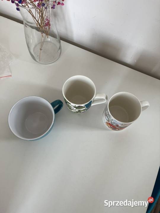 Nowe kubki z metkami