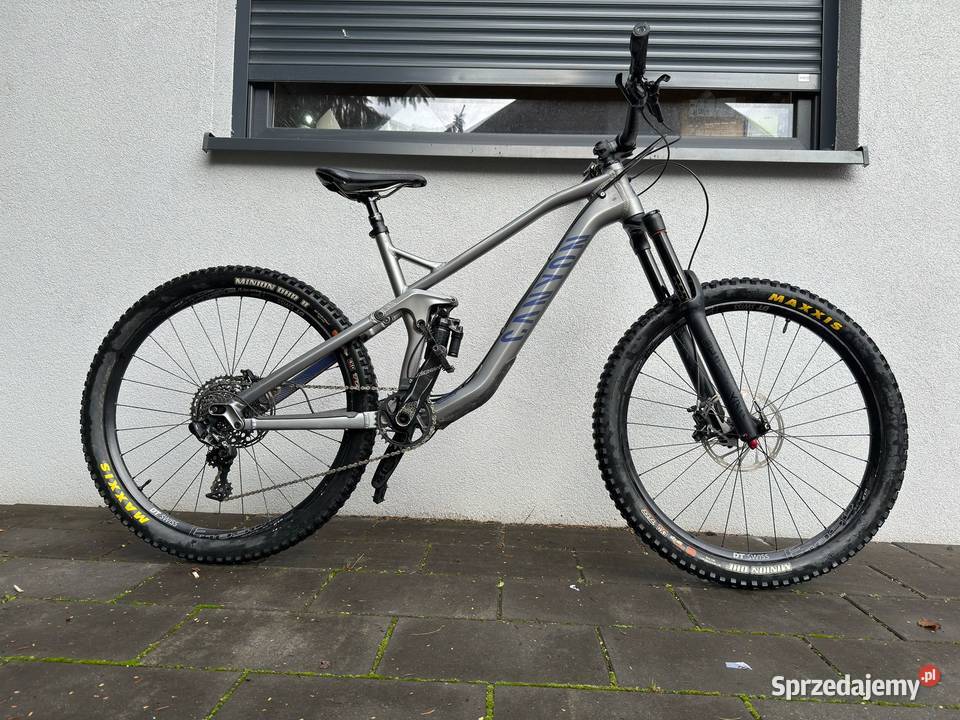 Rower Canyon Strove do serwisu Warszawa