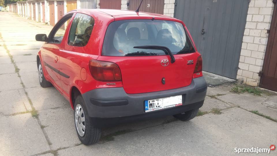 Toyota Yaris 10 Kat 2003 r Rok produkcji 2003