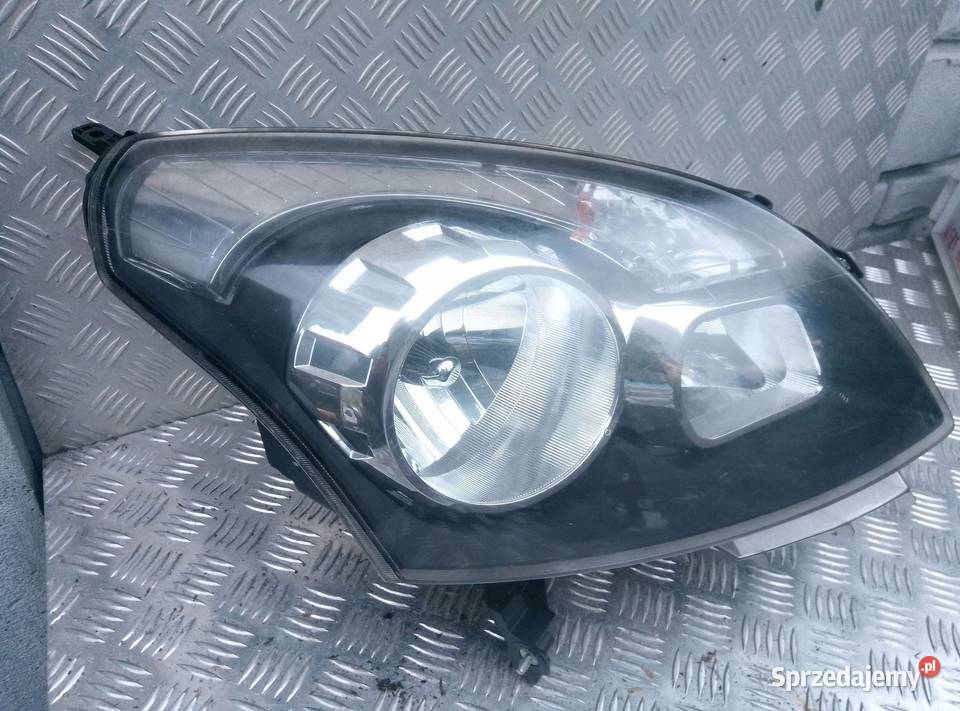Renault Koleos I 2011 Przód strona prawa Lampa osobowe Barłogi sprzedam