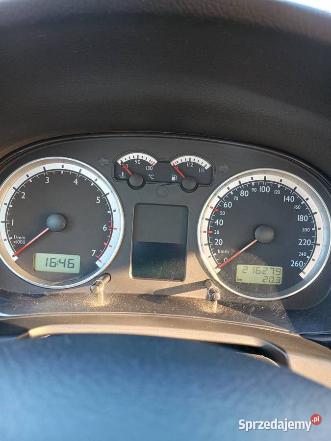 SUPER STAN Bora z 2001 r benzyna 14 manualna Ruda Śląska sprzedam