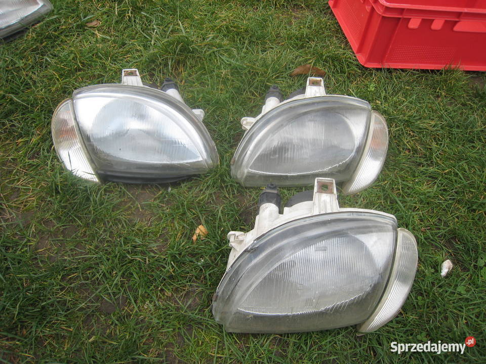 Lampa przednia reflektor Fiat Seicento 600 biały