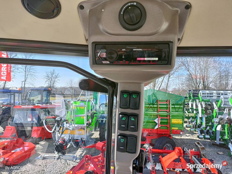 Ciągnik rolniczy Farmtrac 555 DTV 50 88 PROMOCJA