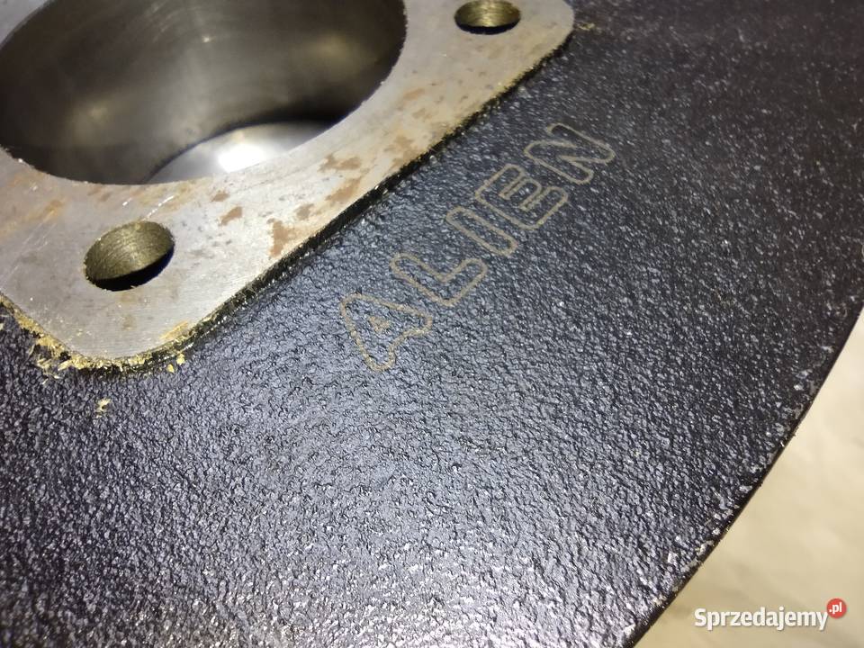 Cylinder WSK 125 Nowy Żeliwny Części i akcesoria motocyklowe podkarpackie Łańcut