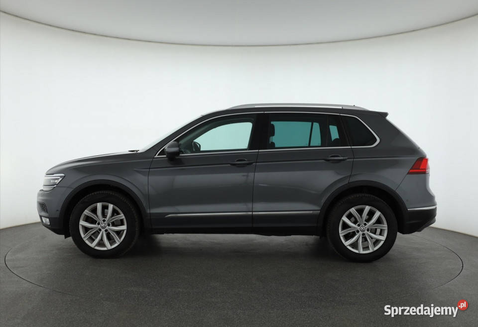 VW Tiguan 20 TSI hak Volkswagen mazowieckie Piaseczno