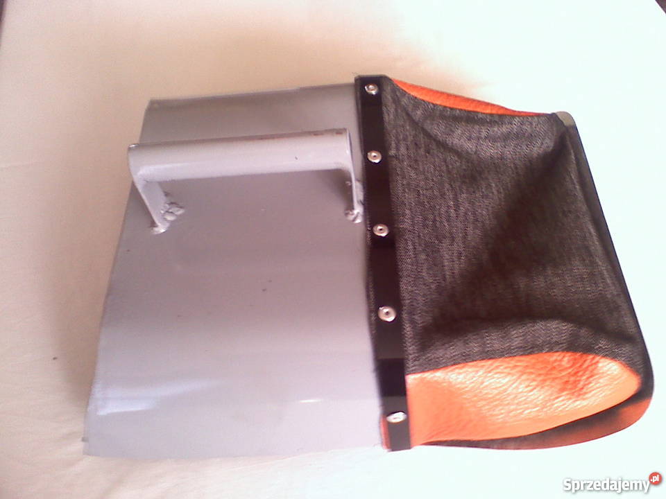 Zbieraczka do jagód i borówki