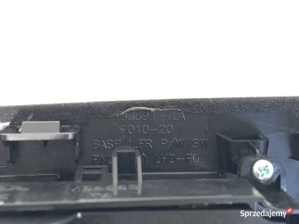 PRZEŁĄCZNIK SZYB HONDA CRV V 83591TLA SUV podkarpackie