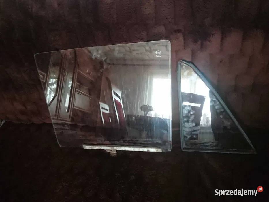 Szyba boczna i trójkątna Fiat 125p Nisko