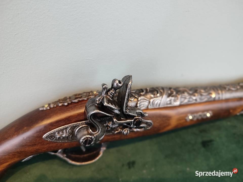 Piękna replika garłacza włoskiego z XVII wieku Łódź