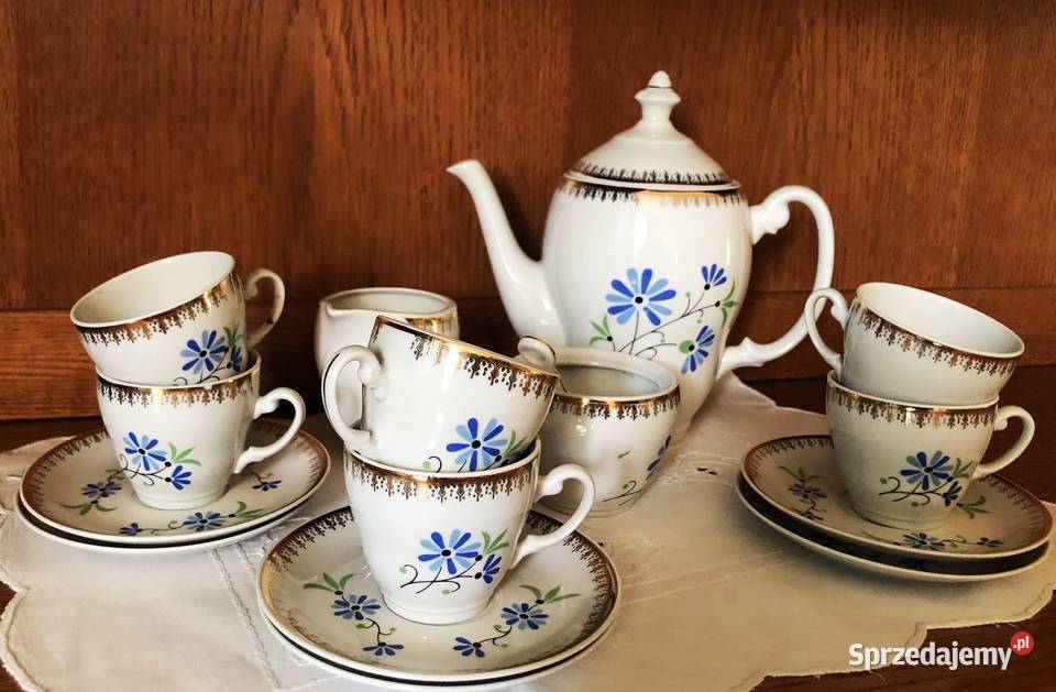 Serwis kawowy na 6 osób porcelana Włocławek PRL
