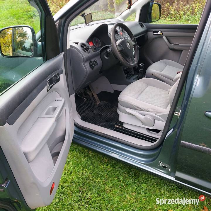 DOINWESTOWANE CADDY MAXI 140KM dolnośląskie Lubiąż