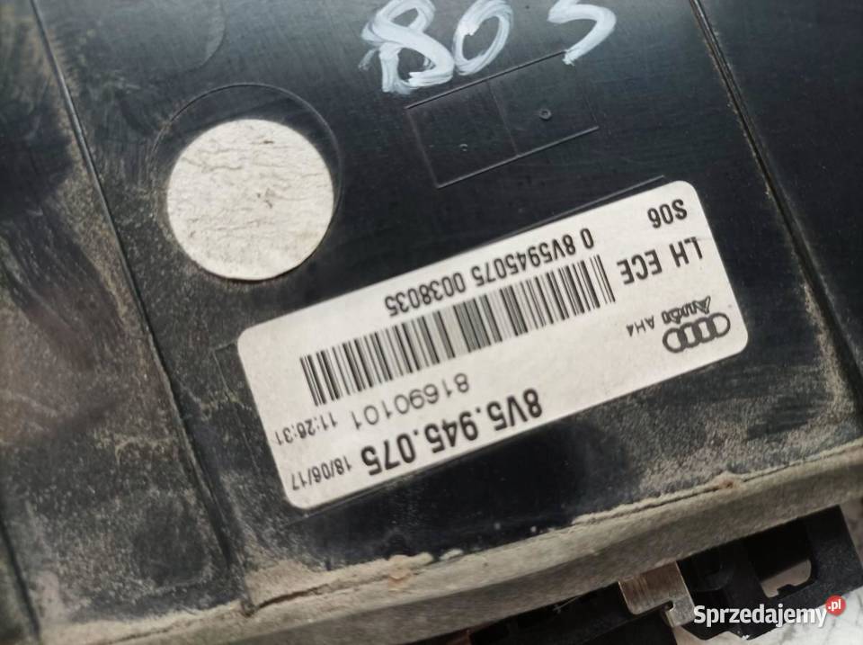 LAMPA TYŁ W KLAPĘ LEWA SEDAN 8V5945075 Audi A3 Lampy tylne