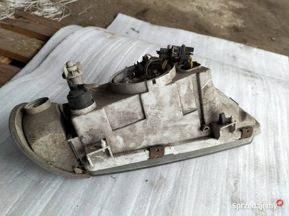 SKODA FELICIA LAMPA PRZÓD PRZEDNIA LEWA lewa lampy przednie Kamień-Kolonia sprzedam