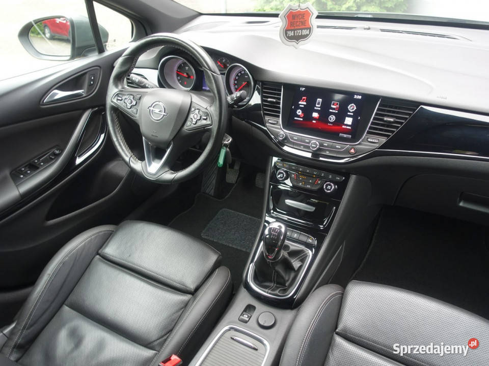 Opel Astra 16D Navi Ledy Klimatronik Alu Skóra 1598cm3 Częstochowa