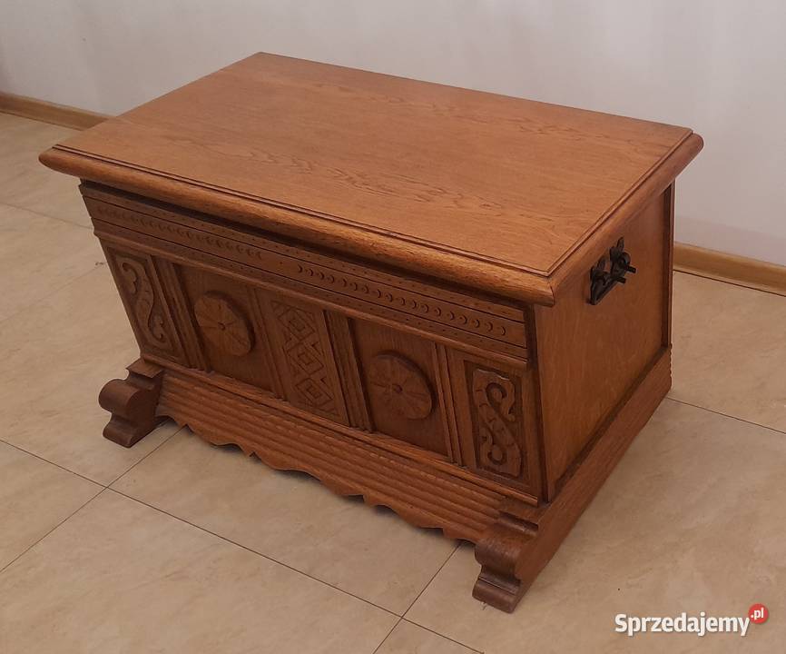 Skrzynia drewniana kufer z litego drewna Tarnowskie Góry