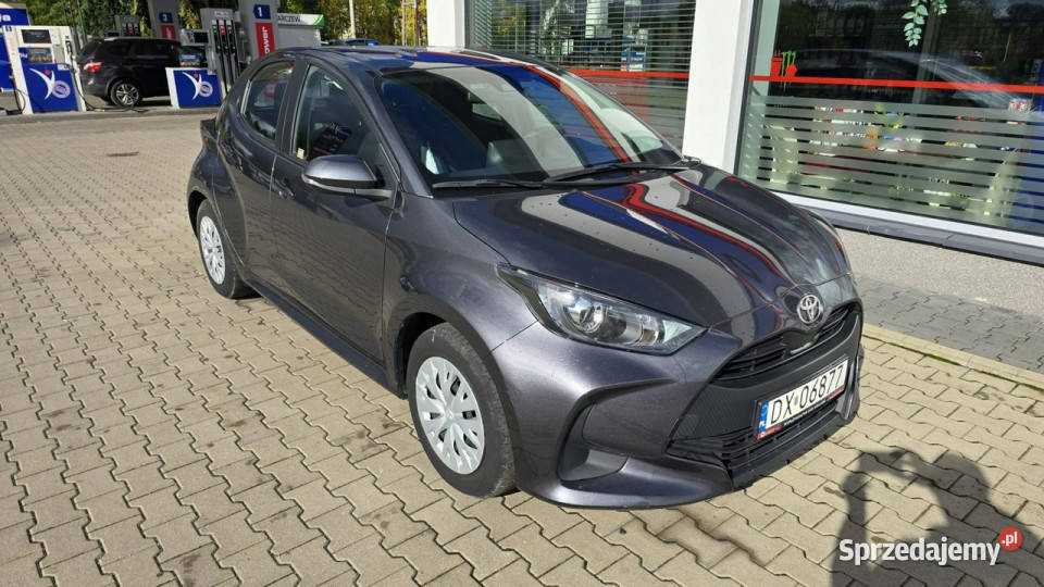 Toyota Yaris 15 B Asystent Pasa Tempomat Salon F Karczew