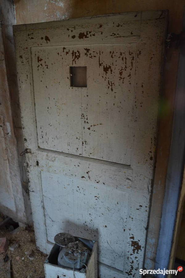 Stare poniemieckie drzwi Złotoryja