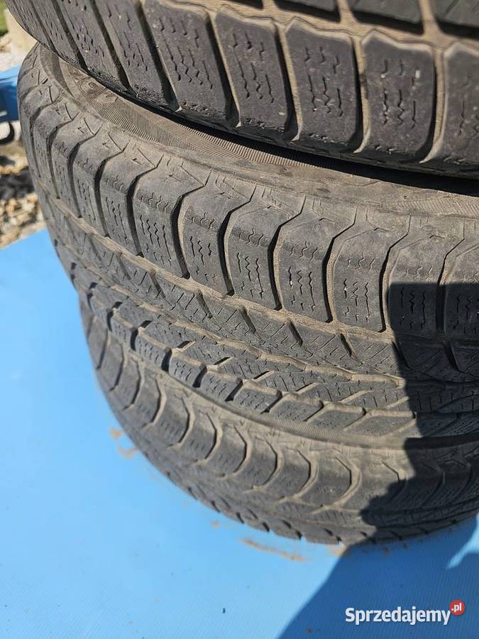 Opony z felgami VW stalowe