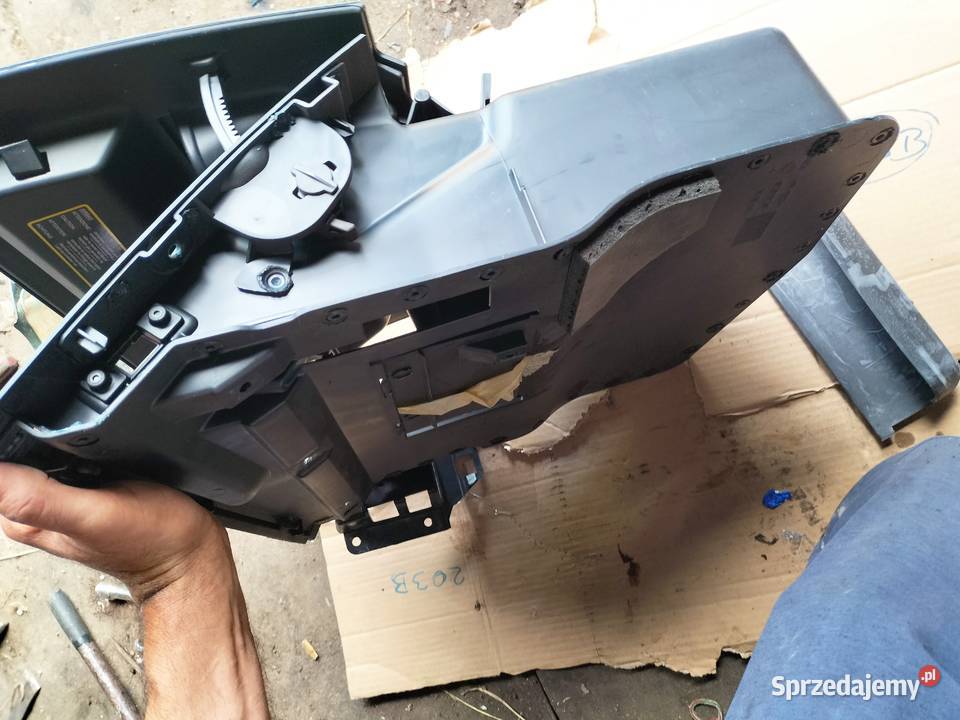 FIAT STILO 1821920239 735269803 LAMPKA SCHOWKA