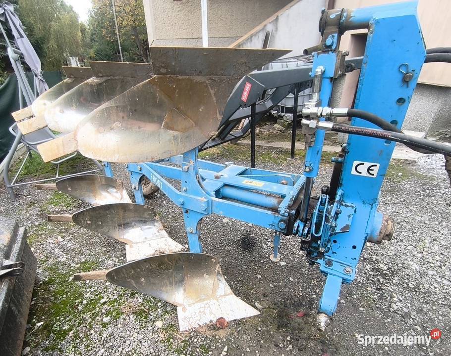 Pług 3 skibowy obrotowy Giebułtów