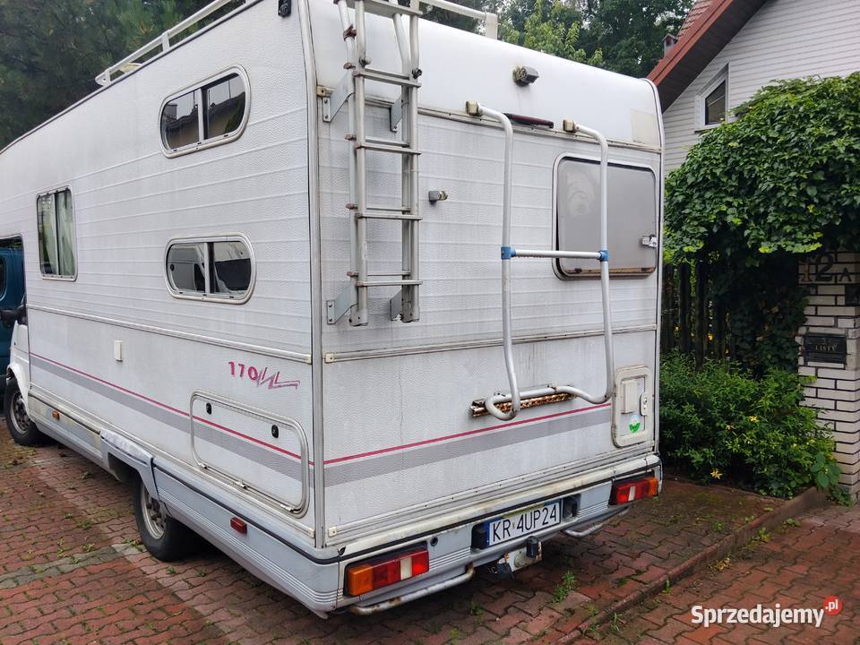 Kamper Ford Transit 25td Rok produkcji 1996 Kraków