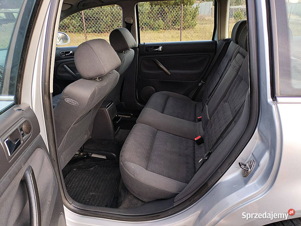 VW Passat 19 TDI 2005 Przebieg 262 Opłaty 072026 Kombi Gózd