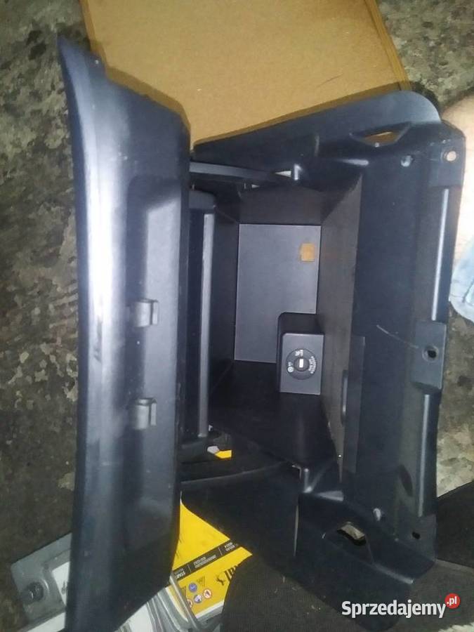 Nissan Juke F15 schowek Wyposażenie wnętrza Lubin