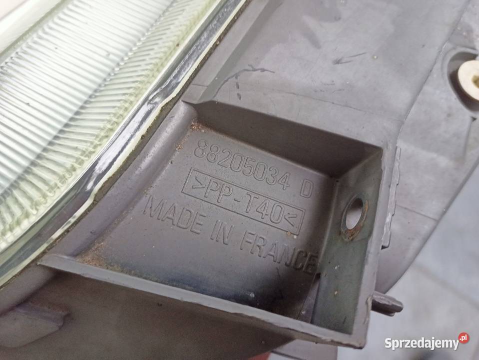 Citroen Xantia lampa przednia prawa reflektor sprzedam