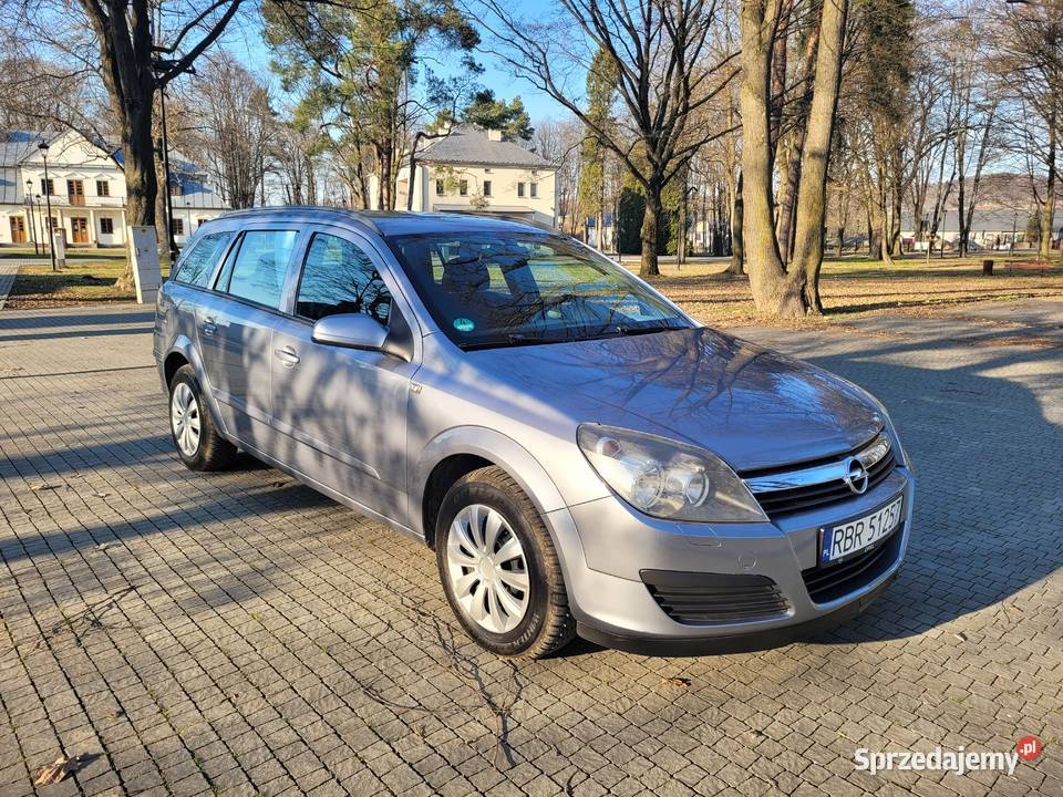 OPEL ASTRA H KOMBI 16 16V BENZYNA isofix Haczów